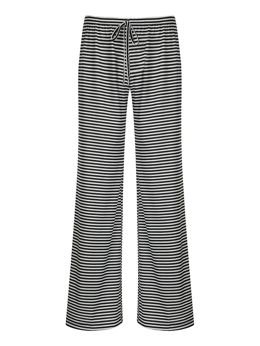 
calça jeans

calça feminina

calça elegante

calça confortável

ACJSTORE

